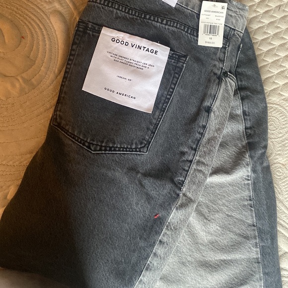 Good American “Vintage Jeans” - Picture 4 of 5
